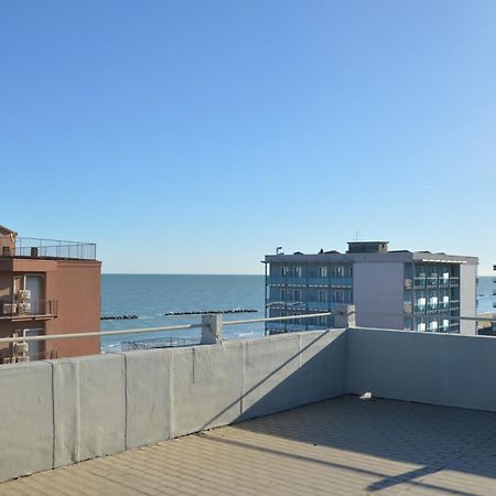 Hotel Caesar 페자로 외부 사진