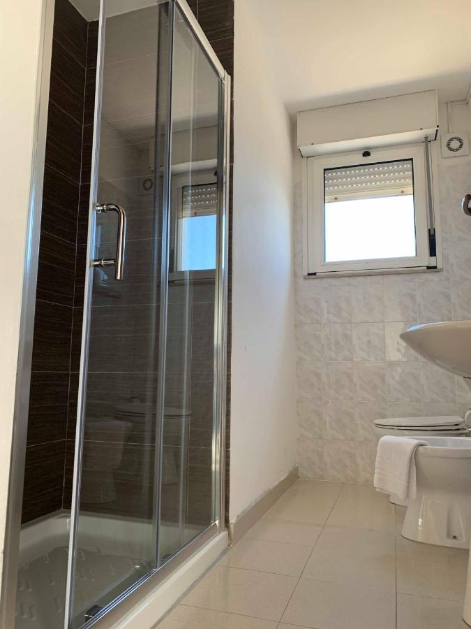 Hotel Caesar 페자로 외부 사진