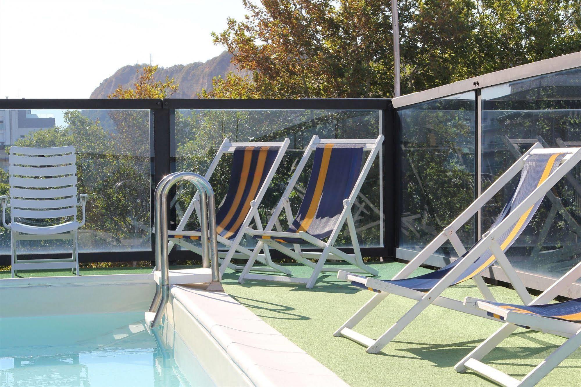 Hotel Caesar 페자로 외부 사진
